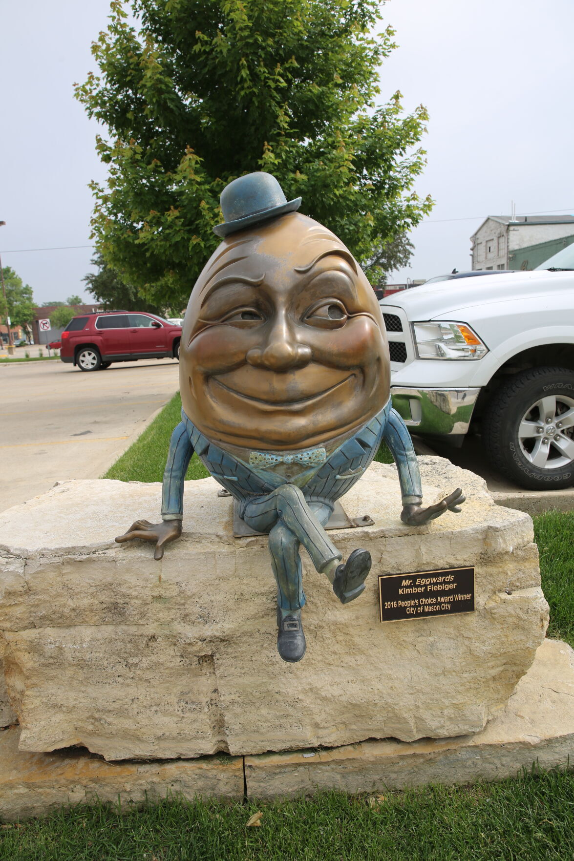 Mr. Eggwards